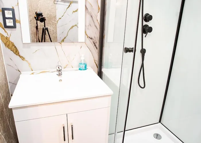 La Du Poirier * Charleroi